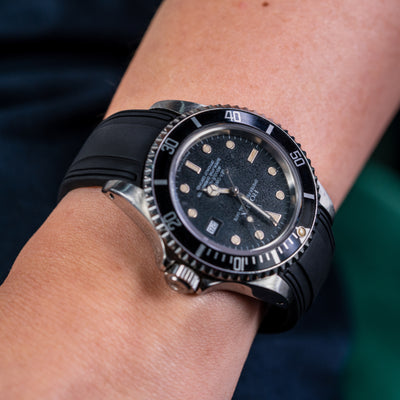 Solitaire Rubber straps in Classic Black for Rolex Submariner