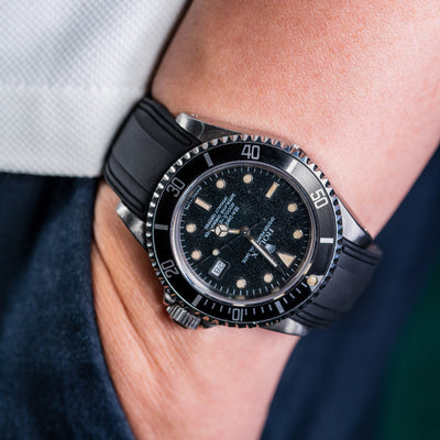 Solitaire Rubber straps in Classic Black for Rolex Submariner