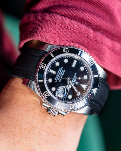 Solitaire Rubber straps in Classic Black for Rolex Submariner