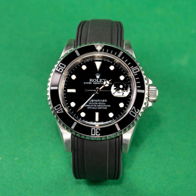 Solitaire Rubber straps in Classic Black for Rolex Submariner