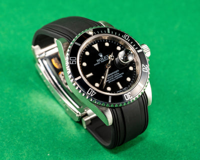 Solitaire Rubber straps in Classic Black for Rolex Submariner